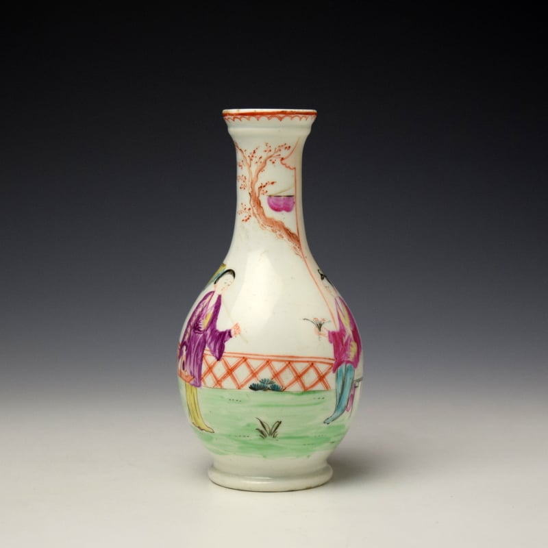 Lowestoft Mandarin Vase and Green Window Pattern Bottle Vase c1785 (2)