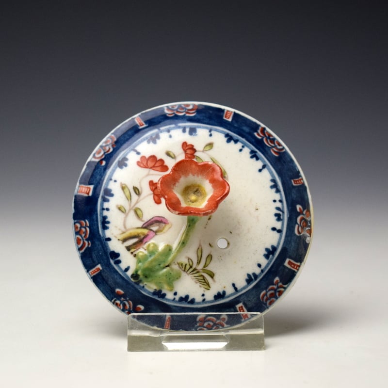 Lowestoft Mandarin Walk in the Park Pattern Teapot and Cover, C1768-70 (9)