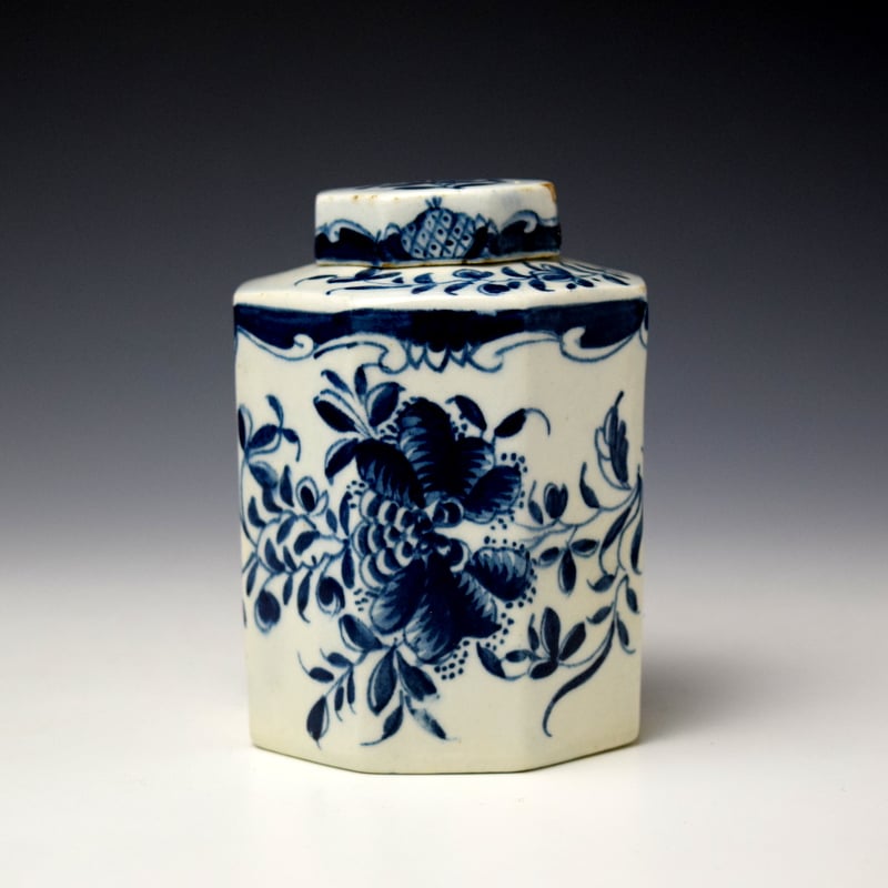 Rare Mansfield Pattern Octagonal Tea Canister and Cover c1768-70