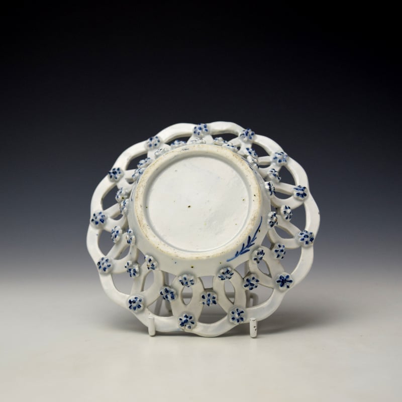 Lowestoft Miniature Floral Pattern Basket c1765-70 (2)