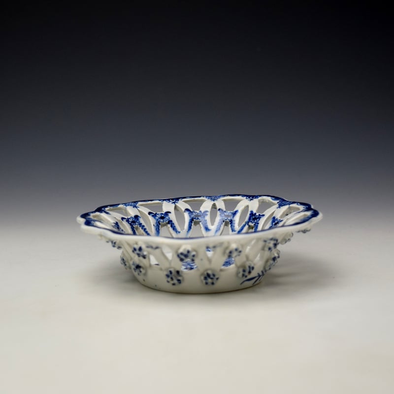 Lowestoft Miniature Floral Pattern Basket c1765-70 (3)