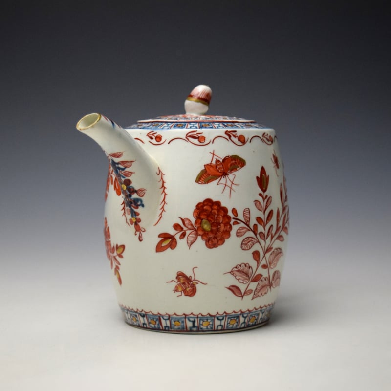 Lowestoft Moulded Carnation Pattern Barrel Shape Teapot and Cover c1775-80 (2)