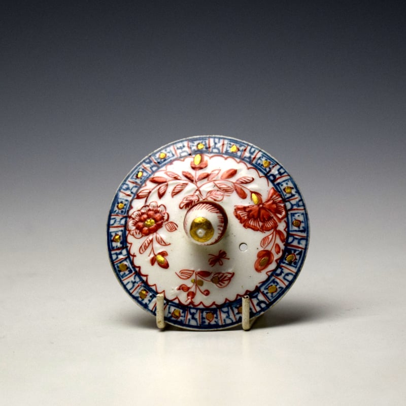 Lowestoft Moulded Carnation Pattern Barrel Shape Teapot and Cover c1775-80 (9)