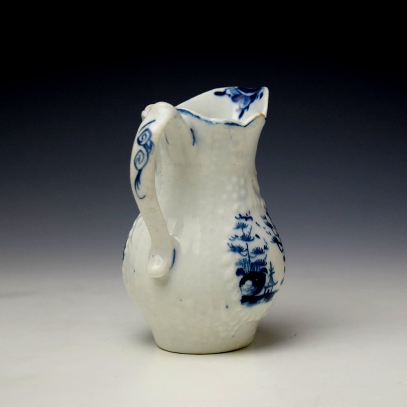 Lowestoft Moulded Cream Jug c1760-62 (4)