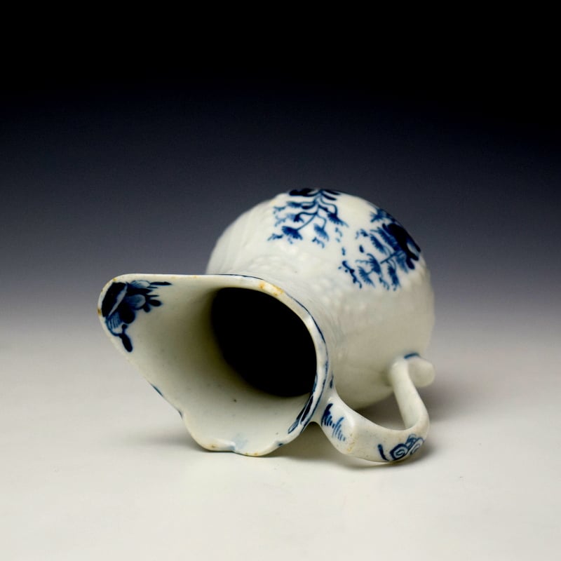 Lowestoft Moulded Cream Jug c1760-62 (5)