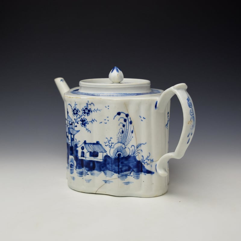 Lowestoft Pagoda and House Pattern Lozenge Shaped Teapot and Cover c1795 (6)