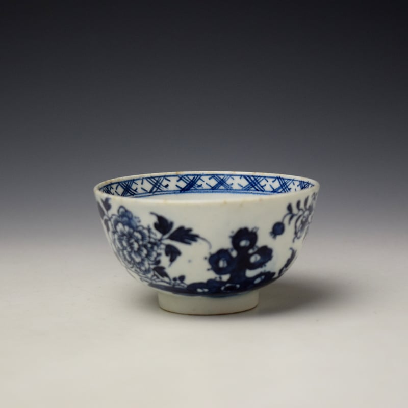 Lowestoft Peony and Holed Rock Pattern Trio c1775-80 (8)