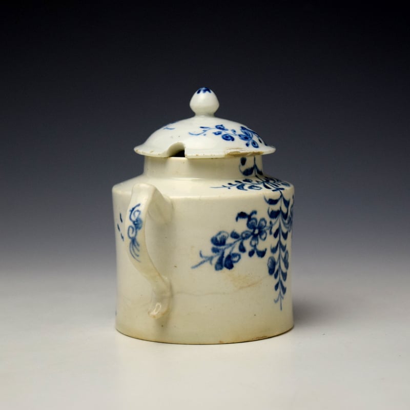 Lowestoft Prunus Root Pattern Mustard Pot and Cover c1765-70 (4)