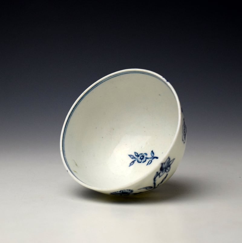 Lowestoft Quad Floral Pattern Teabowl and Saucer c1768-75 (6)
