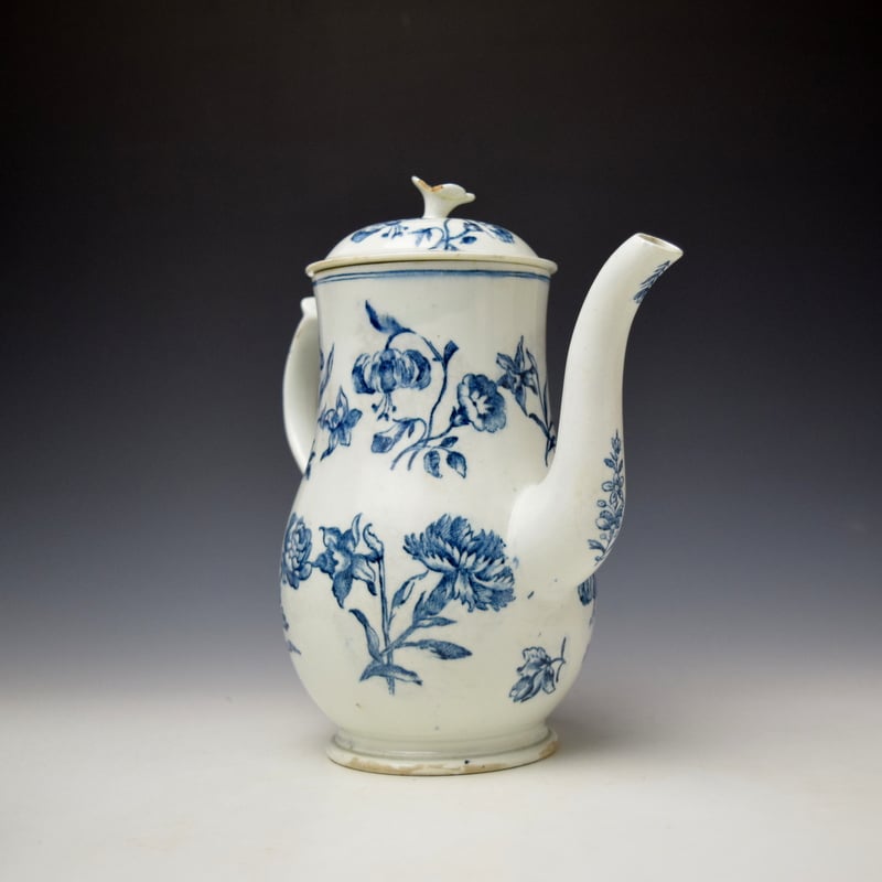 Lowestoft Quad Floral Sprays Pattern Coffee Pot and Cover c1768-70 (2)