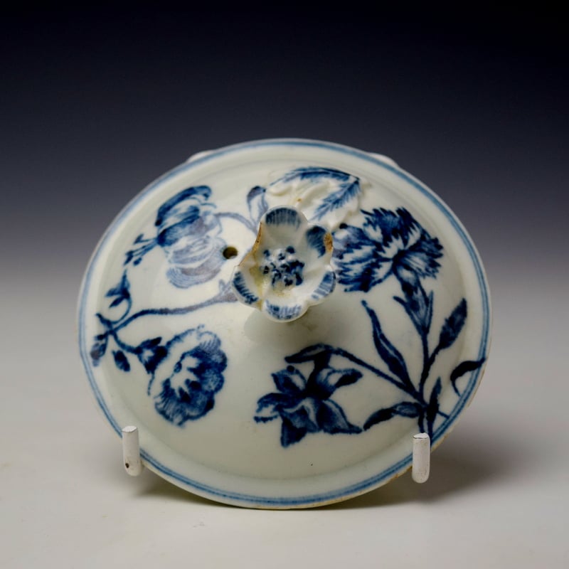Lowestoft Quad Floral Sprays Pattern Coffee Pot and Cover c1768-70 (7)