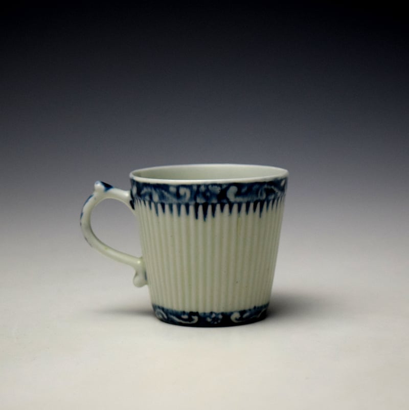 Lowestoft Ribbed Bucket Shaped Coffee Cup c1762-65 (3)
