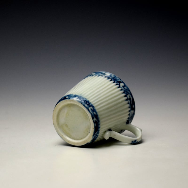 Lowestoft Ribbed Bucket Shaped Coffee Cup c1762-65 (7)