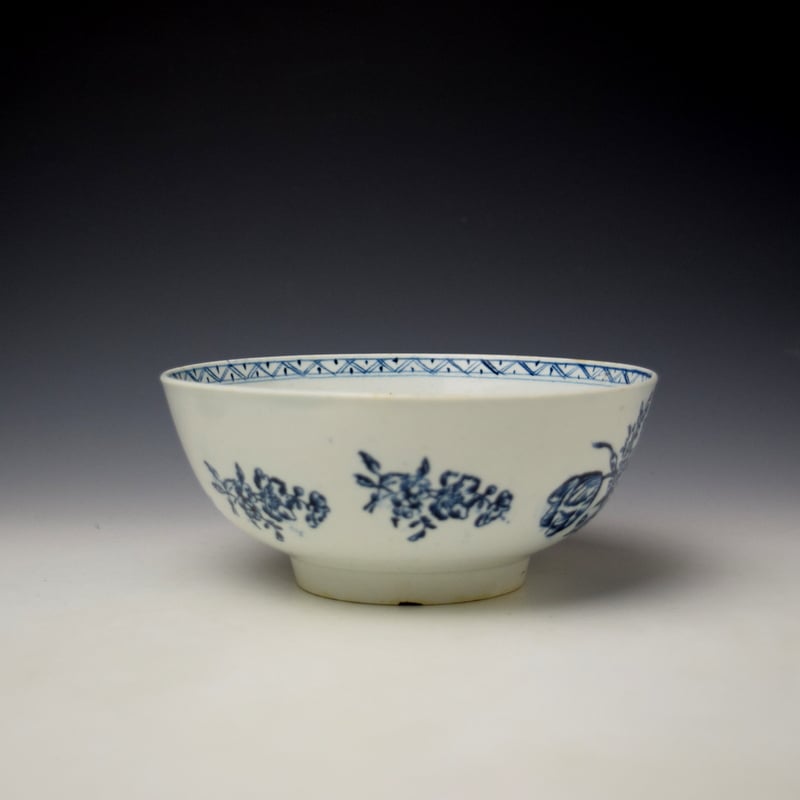 Lowestoft Rose Poppy and Tulip Sprays Pattern Slop Bowl c1770-75 (2)