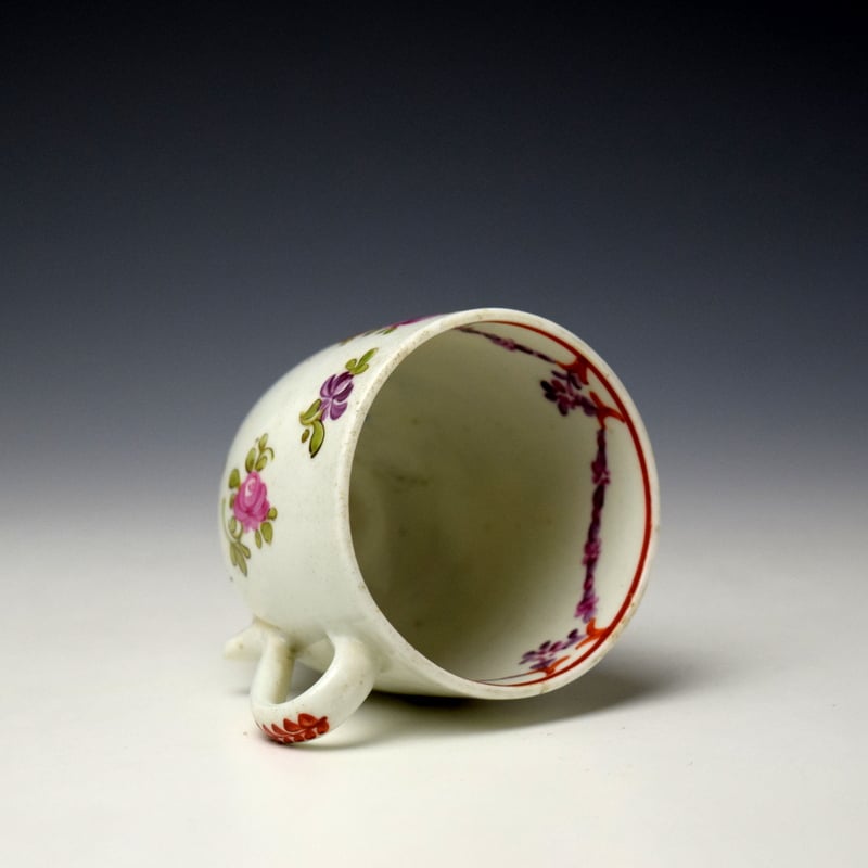 Lowestoft Rose and Cornucopia Pattern Coffee Cup c1775-80 (4)