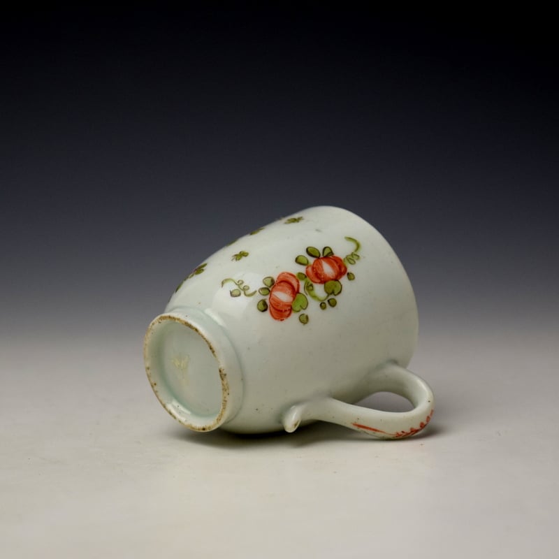 Lowestoft Rose and Cornucopia Pattern Coffee Cup c1780-85 (6)