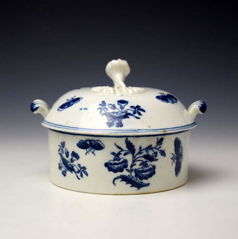 Lowestoft Three Flowers Pattern Butter Tub Cover and Stand c1770-80 (5)