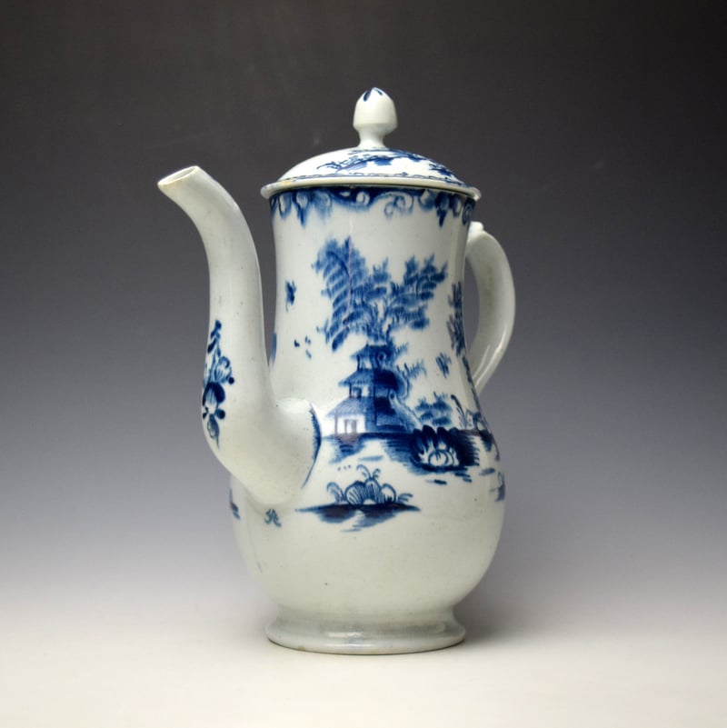 Lowestoft Three Storey Pagoda Pattern Coffee Pot and Cover c1764-68 (2)