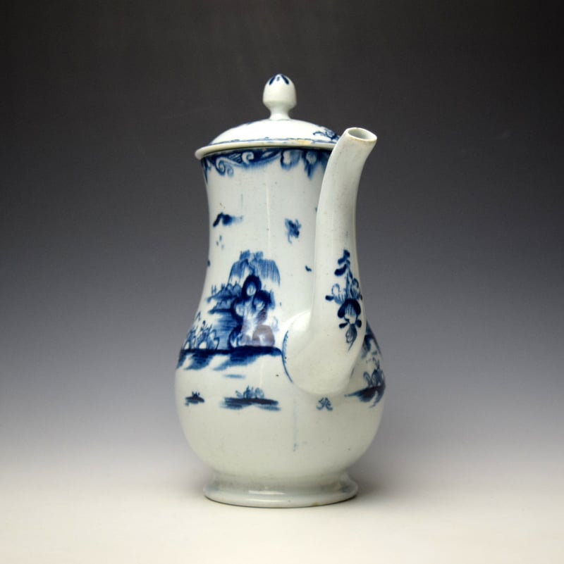 Lowestoft Three Storey Pagoda Pattern Coffee Pot and Cover c1764-68 (3)