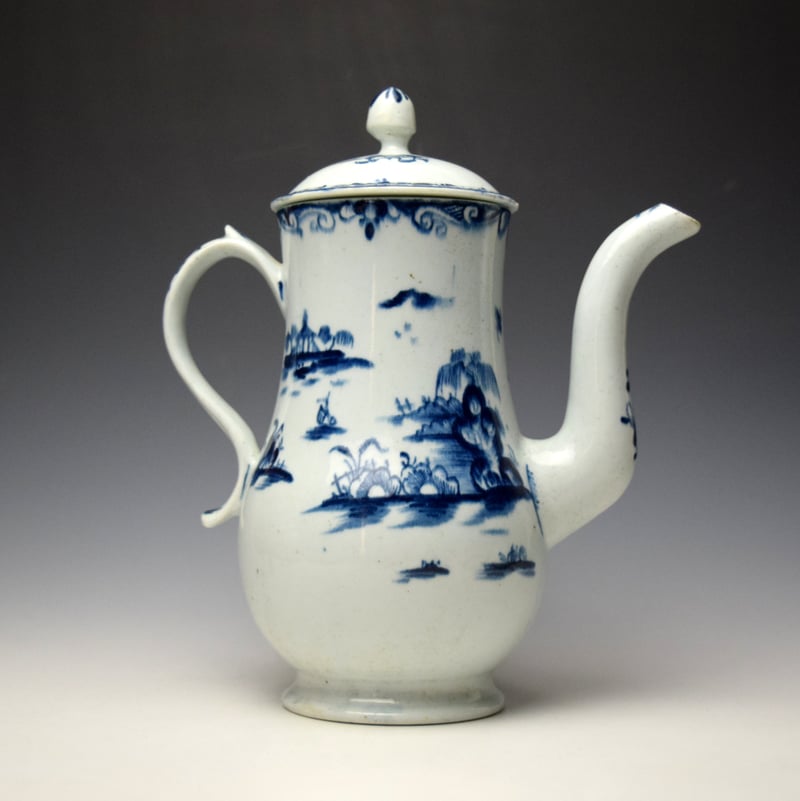 Lowestoft Three Storey Pagoda Pattern Coffee Pot and Cover c1764-68 (4)