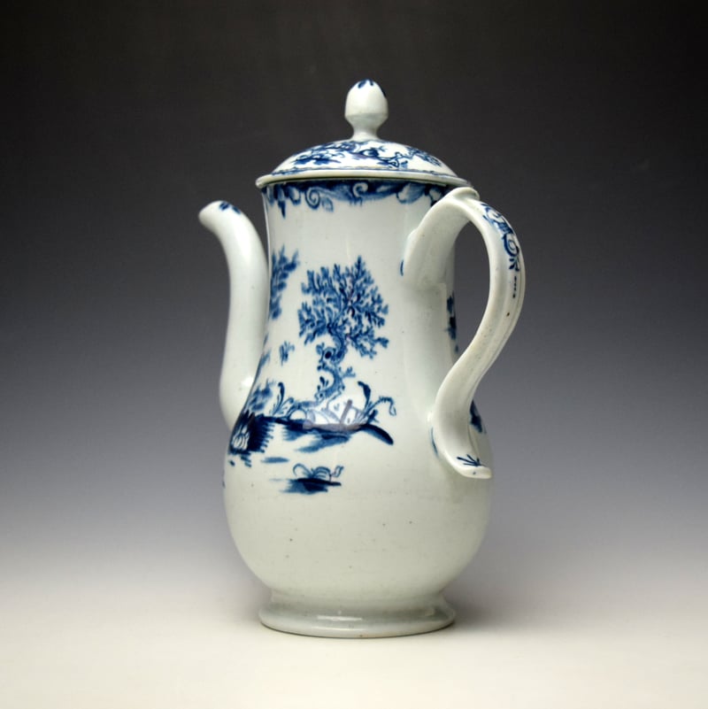 Lowestoft Three Storey Pagoda Pattern Coffee Pot and Cover c1764-68 (6)