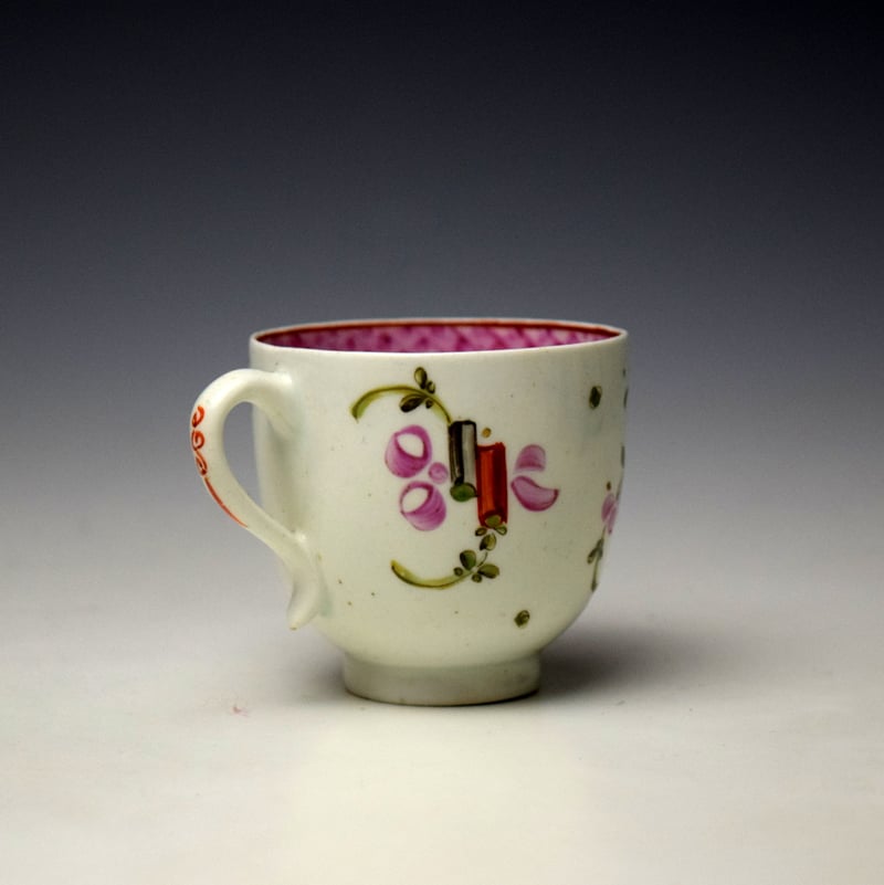 Lowestoft Top Hat Pattern Coffee Cup c1780-85 (3)