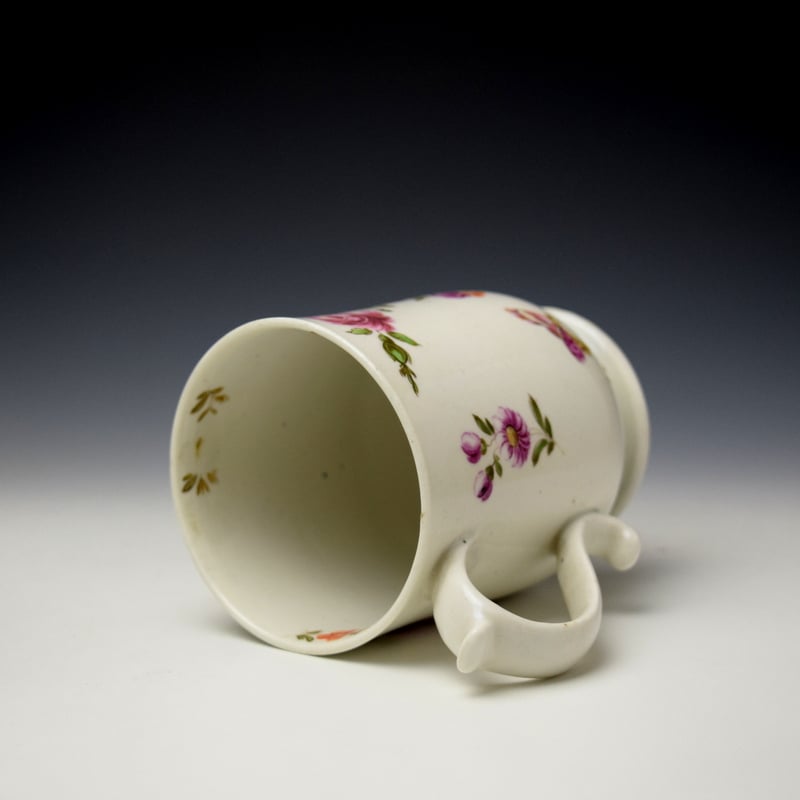 Lowestoft Tulip Painter Bell Shape Mug c1775 (5)