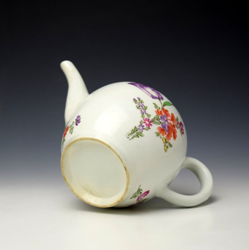 Lowestoft Tulip Painter Tulip Pattern Teapot c1770-80 (8)