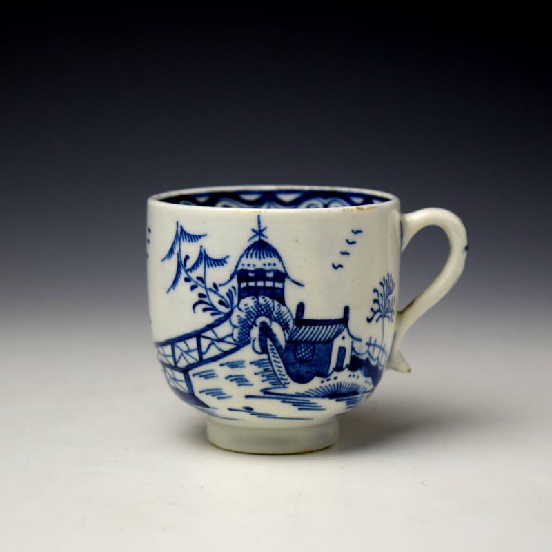 Lowestoft Two House and Pagoda Pattern Trio c1785-90 (2)
