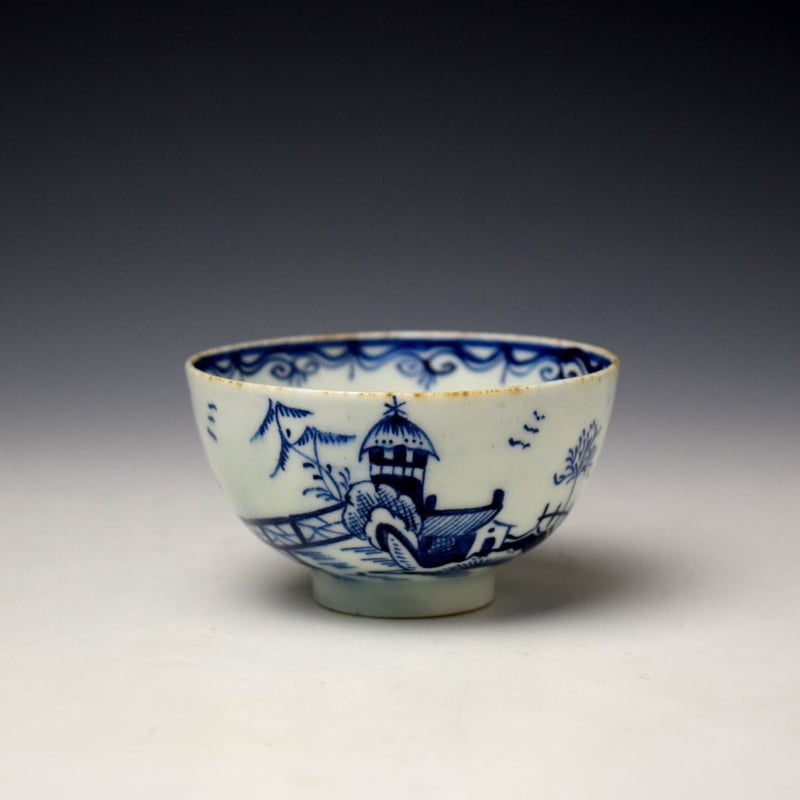 Lowestoft Two House and Pagoda Pattern Trio c1785-90 (8)