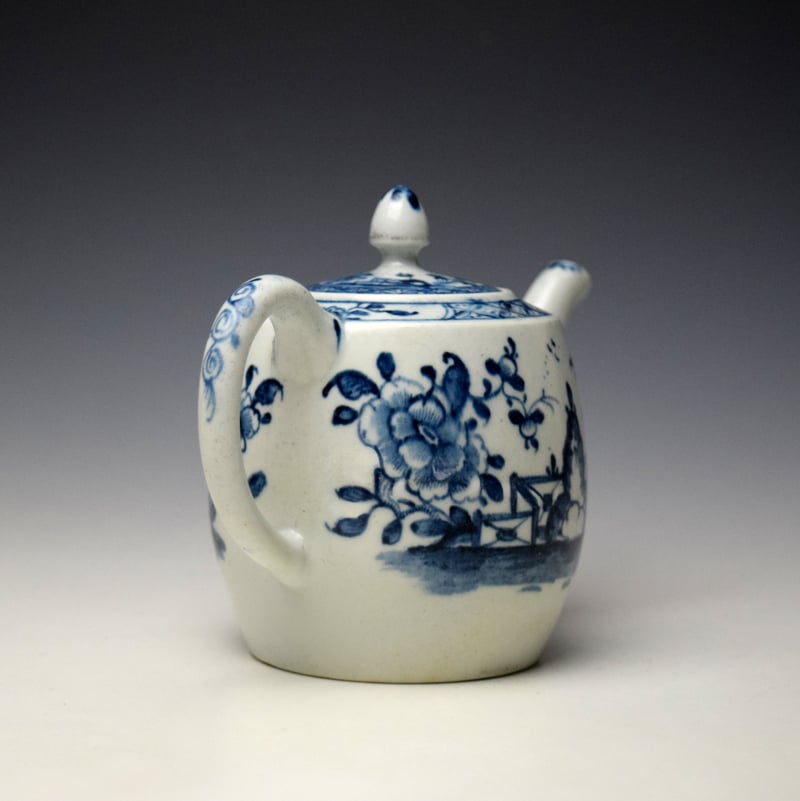Lowestoft Zig Zag Fence Rock Peony and Willow Pattern Barrel Shaped Teapot and Cover c1762-65 (6)