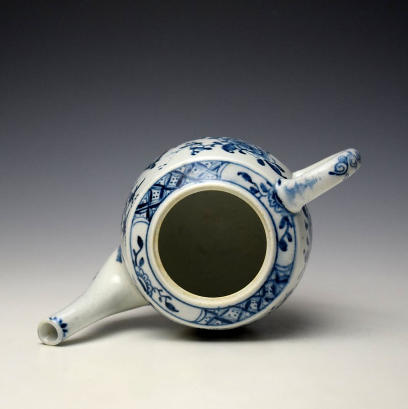 Lowestoft Zig Zag Fence Rock Peony and Willow Pattern Barrel Shaped Teapot and Cover c1762-65 (8)