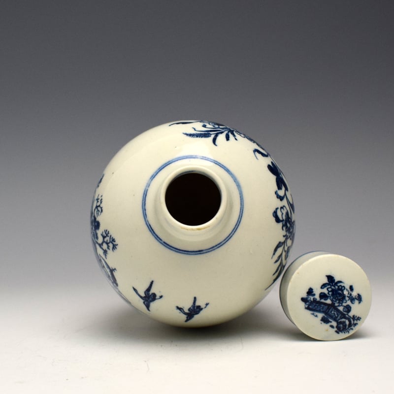 Rare Lowestoft Fence Pattern Tea Caddy with Cover c1780 (3)