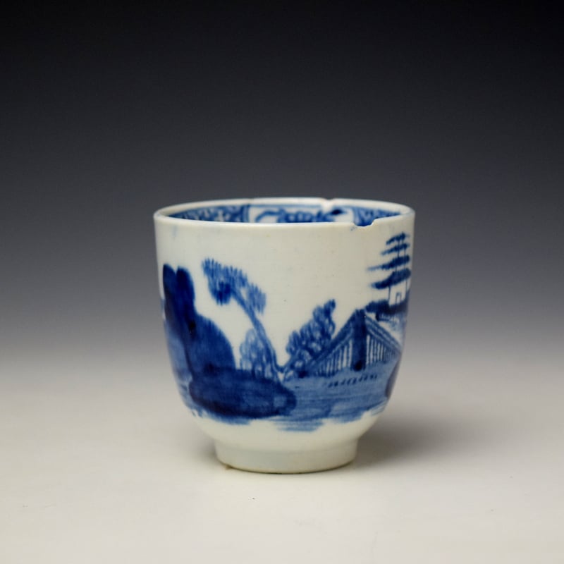 Two Pagoda and Triangular Fence Pattern Coffee Cup c1758 (2)