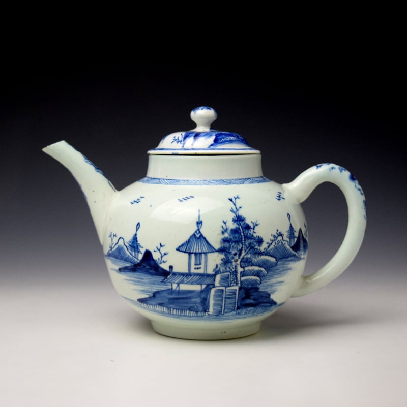 Vauxhall Pagoda And Pine Tree Pattern Teapot and Cover c1755-60 (1)