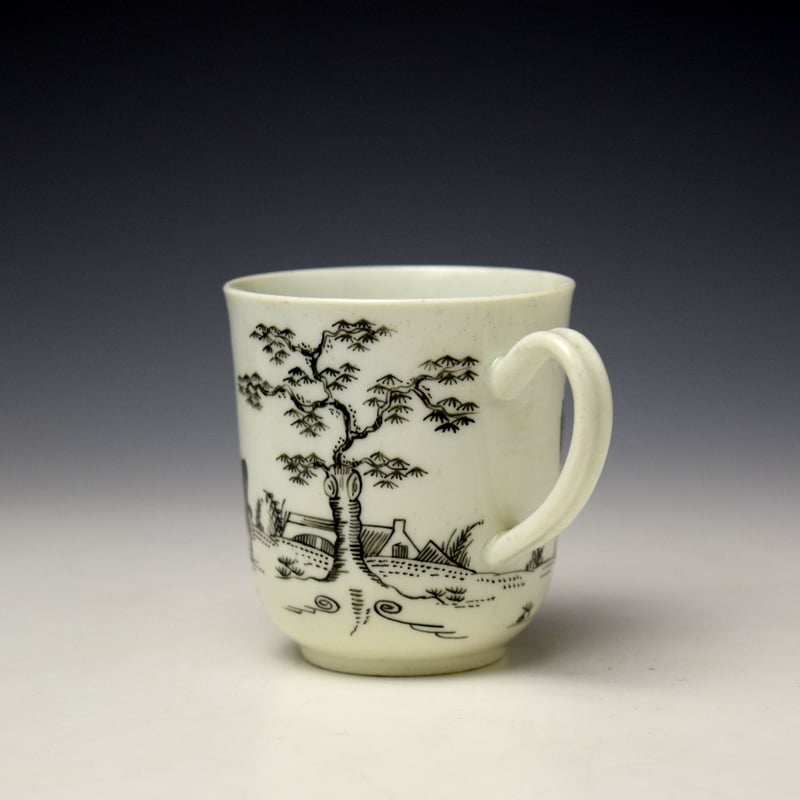 Worcester Boy On Buffalo Pattern Coffee Cup c1754-58 (5)