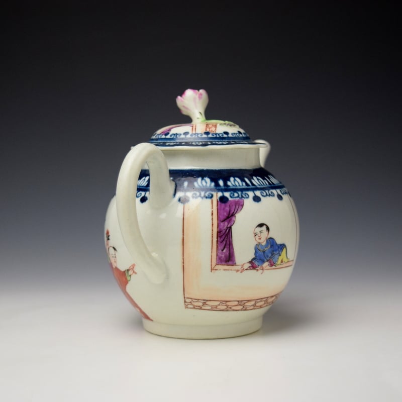 Worcester Boy in The Window Pattern Teapot and Cover c1770-75 (5)