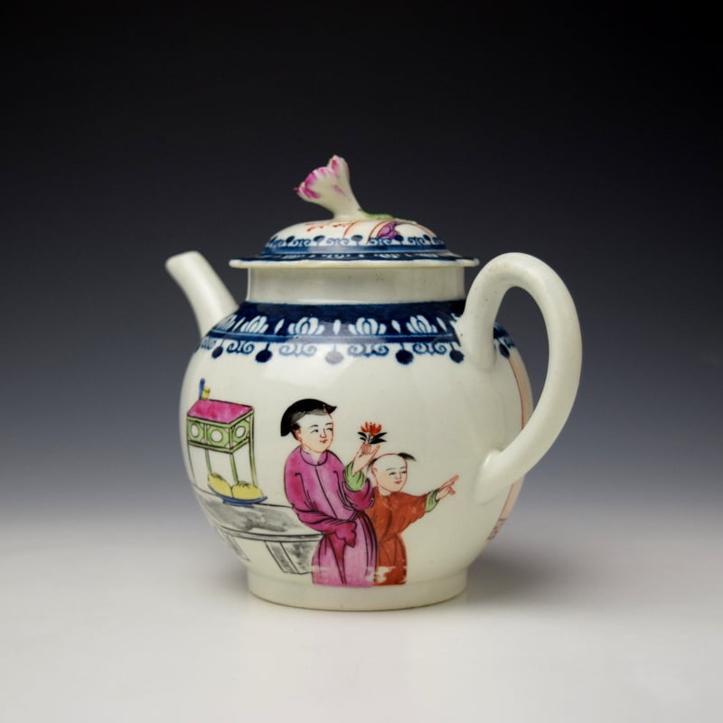 Worcester Boy in The Window Pattern Teapot and Cover c1770-75 (6)