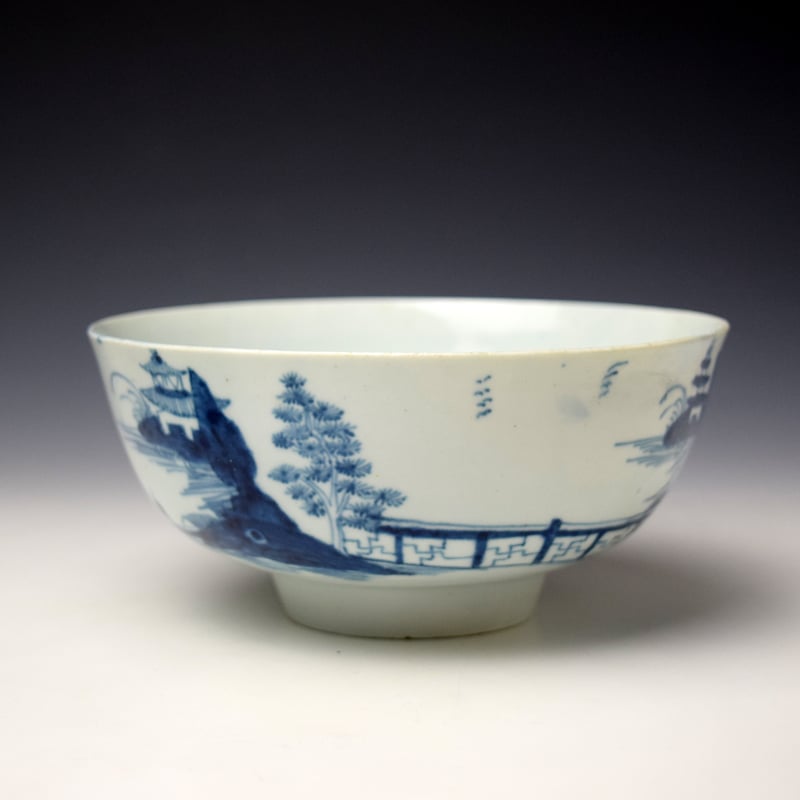 Worcester Crecent Moon Pattern Slop Bowl c1753-54 (1)