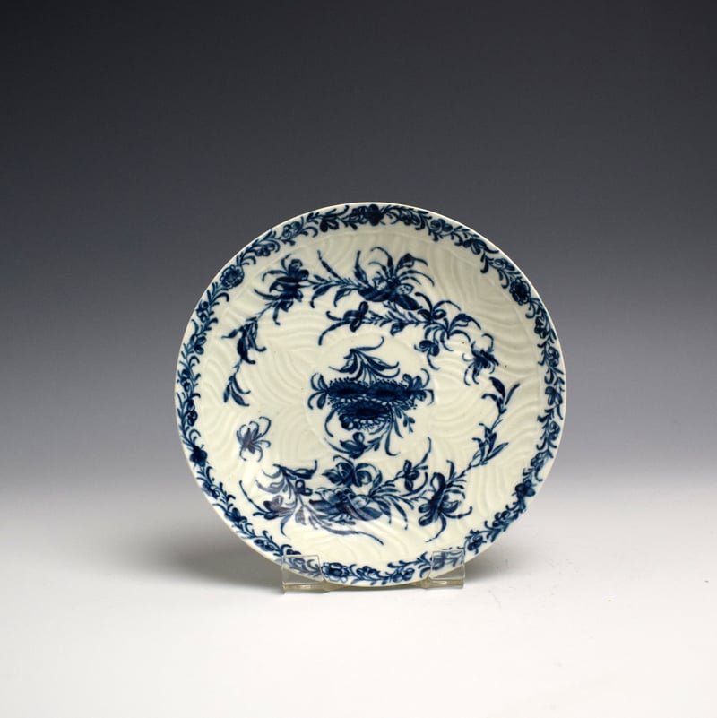 Worcester Feather Mould Floral Pattern Tea bowl and Saucer c1760 (2)