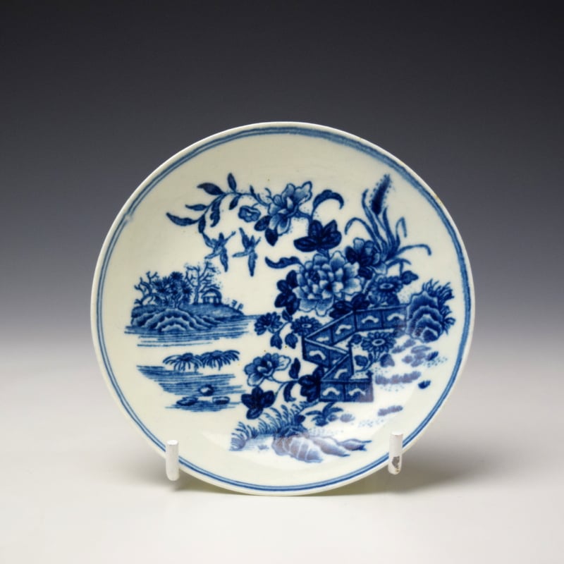 Worcester Fence Pattern Man in The Moon Mark Childs Size Saucer c1770 (1)