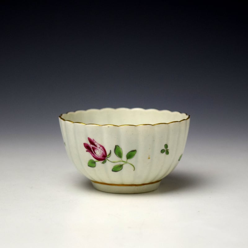 Worcester Floral Sprays Pattern Fluted Teabowl and Saucer c1770-75 (2)
