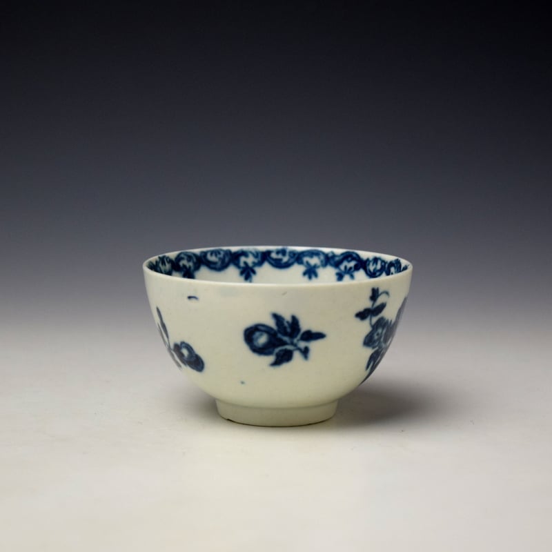 Worcester Fruit and Wreath Pattern Teabowl and Saucer c1770-75 (3)