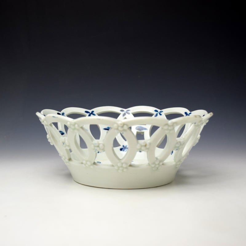 Worcester Honeysuckle Narcissus and Anemone Sprays Pattern Basket c1760-65 (3)