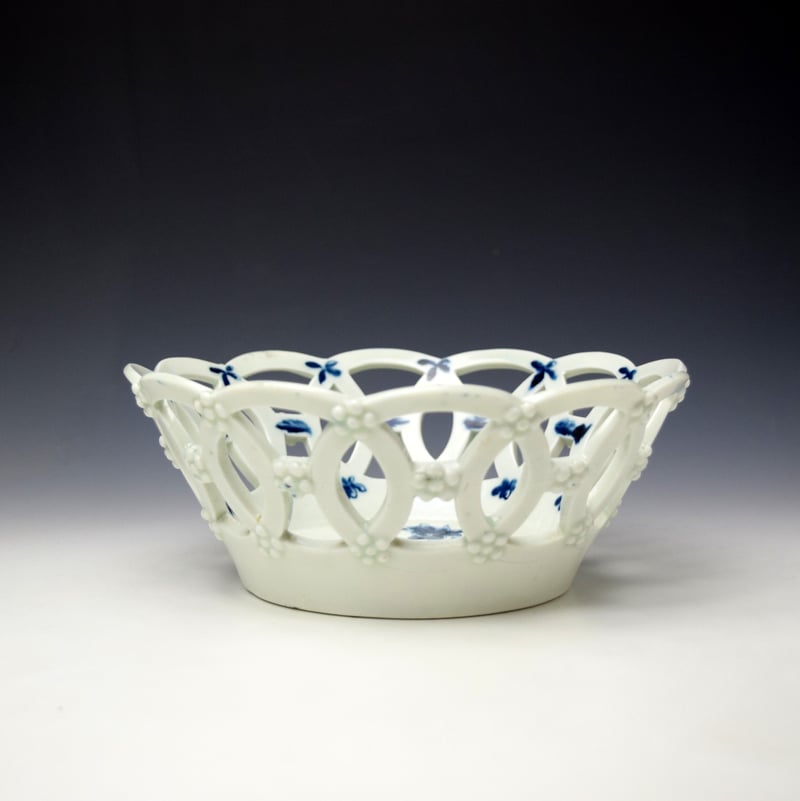 Worcester Honeysuckle Narcissus and Anemone Sprays Pattern Basket c1760-65 (4)