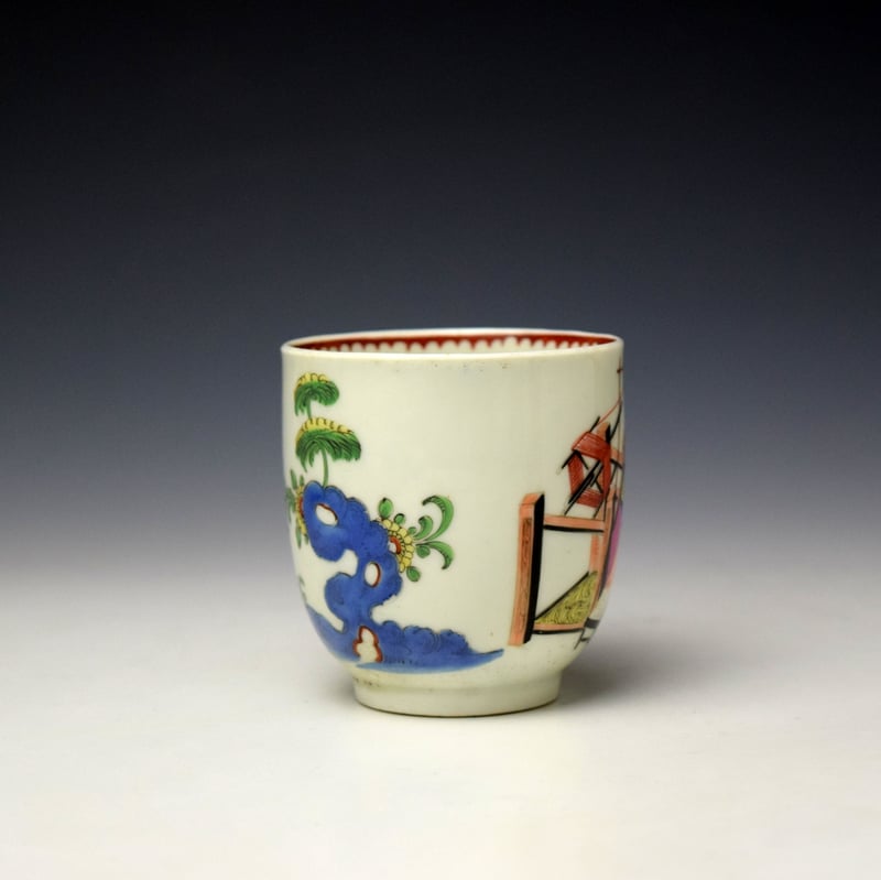 Worcester Lady at the Loom Pattern Coffee Cup c1770-75 Ex Watney Collection (2)