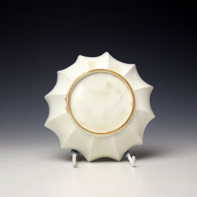 Worcester Mandarin Pattern Twelve Sided Saucer c1752-53 (2)
