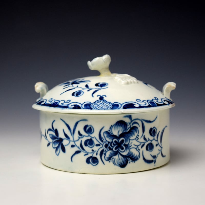Worcester Mansfield Pattern Butter Tub Cover and Stand C1760-80 (2)