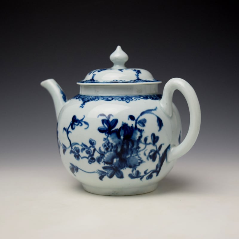 Worcester Mansfield Pattern Teapot and Cover c1756-58 (6)