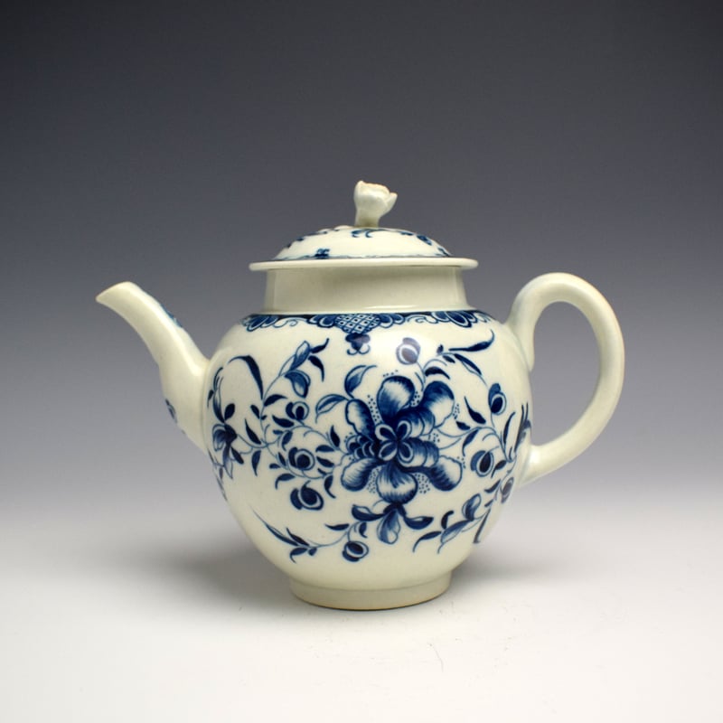 Mansfield Pattern Teapot c1765